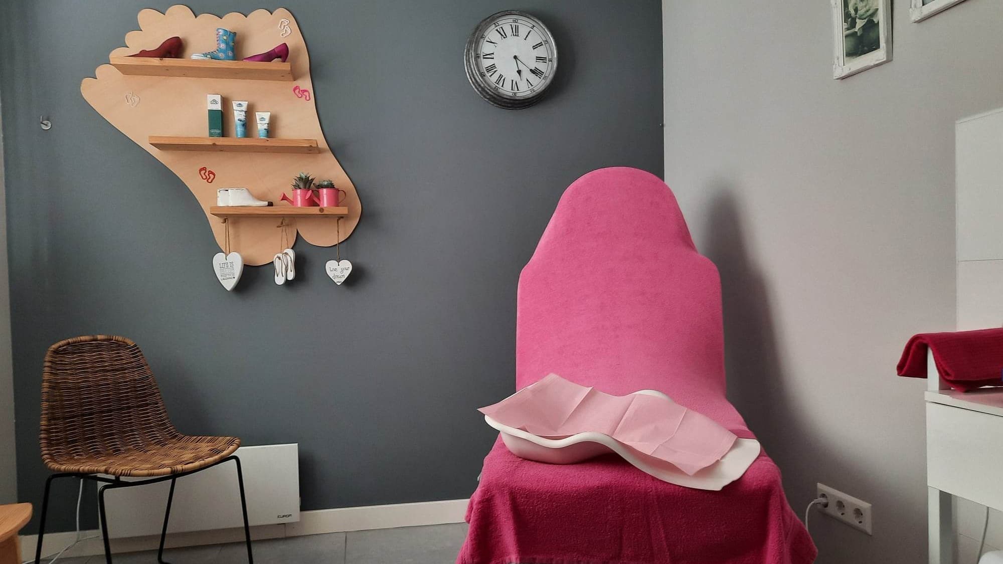 351634110_1286832578633692_8652199794412505085_n